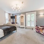 Jacksons Cafebar & ベッド・アンド・ブレックファスト グラスミア