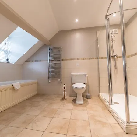 Jacksons לינה וארוחת בוקר