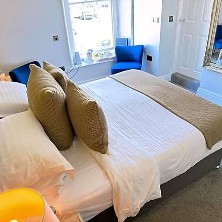 Bed & Breakfast Jacksons Cafebar & 4*